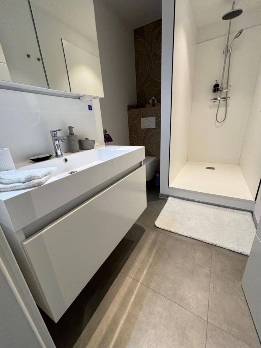 Studio De L'Avenue Spa Eksteriør billede